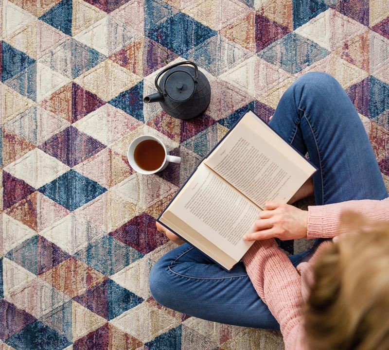 Geometryczne dywany, które dodadzą stylu każdemu wnętrzu