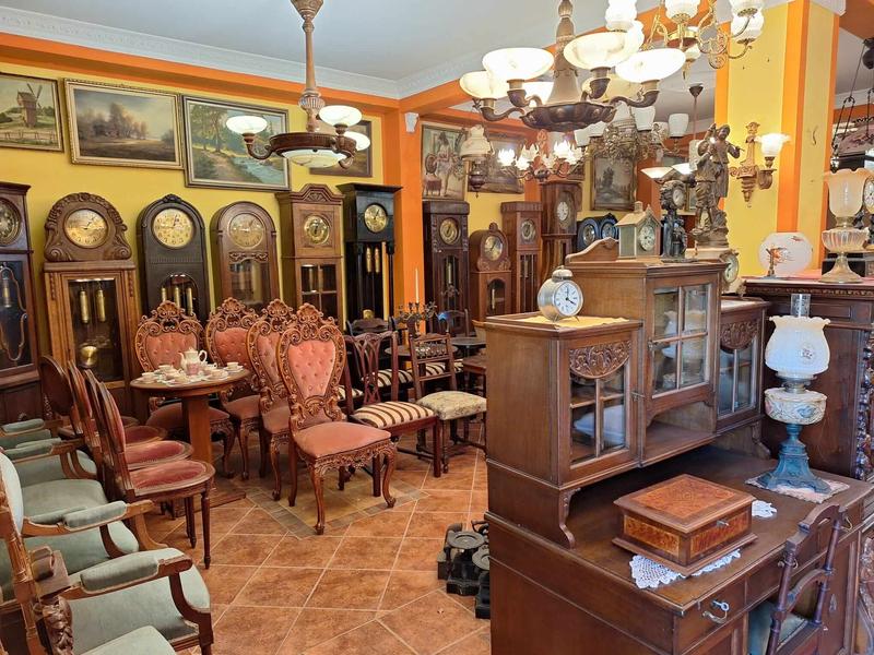 Odkryj najlepsze miejsca, gdzie kupować antyki do domu