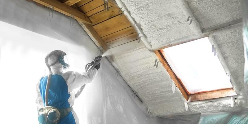 Izolacja termiczna pianką PUR