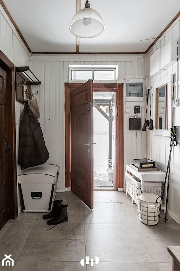 Wybór materiałów do odnowienia boazerii