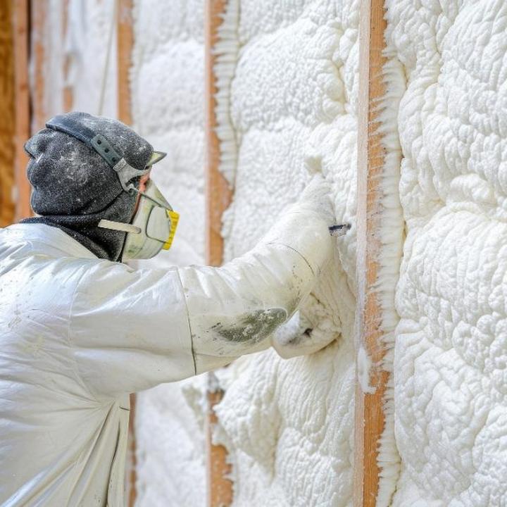 Wygłuszenie akustyczne pianką PUR