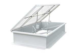 Klapy dymowe – klucz do bezpieczeństwa w budynkach: dlaczego warto je stosować?